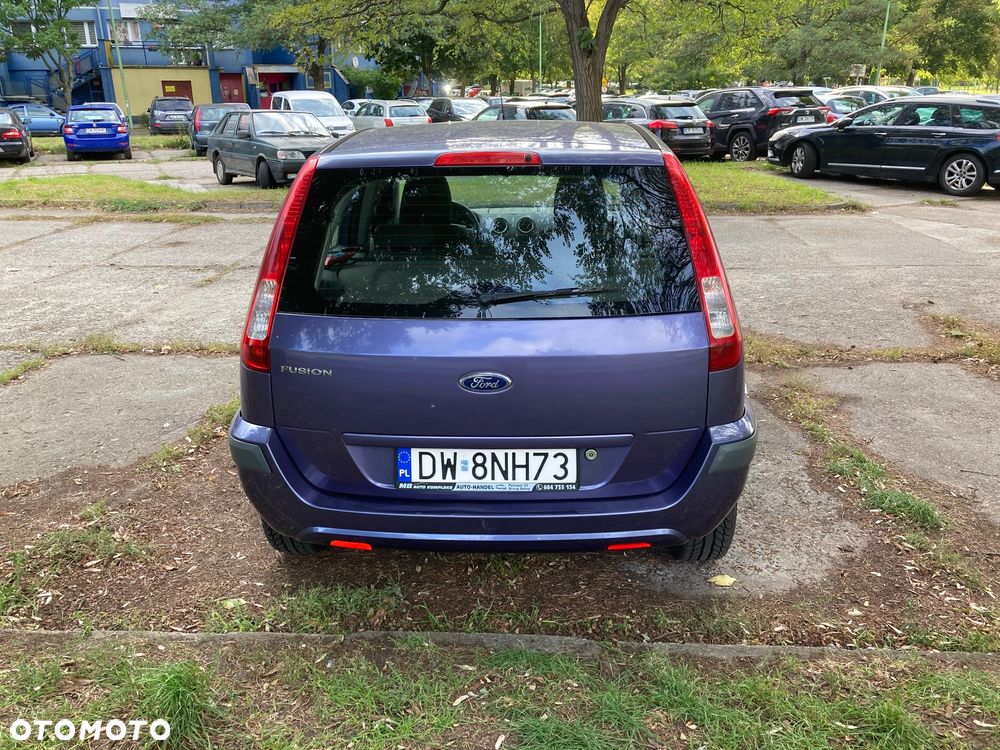 Ford Fusion 1.25 Ambiente - 3