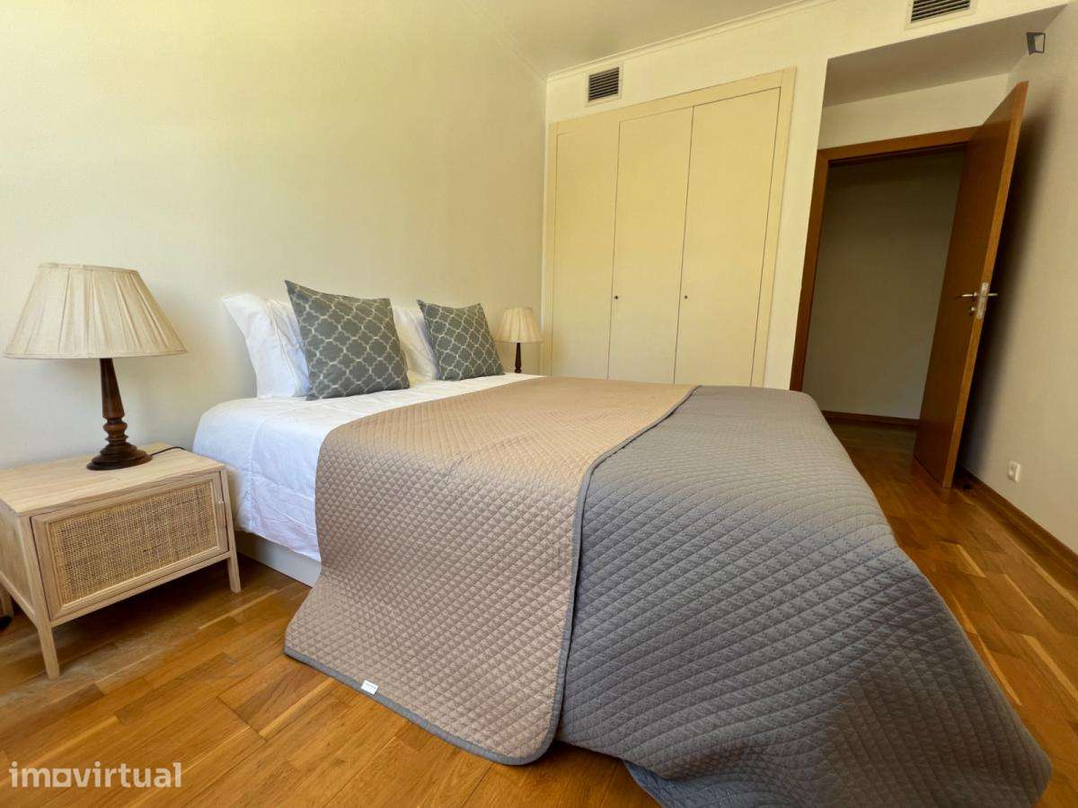 Apartamento com 3 quartos - localizado em Parque das Nações Lisbon - Grande imagem: 2/16