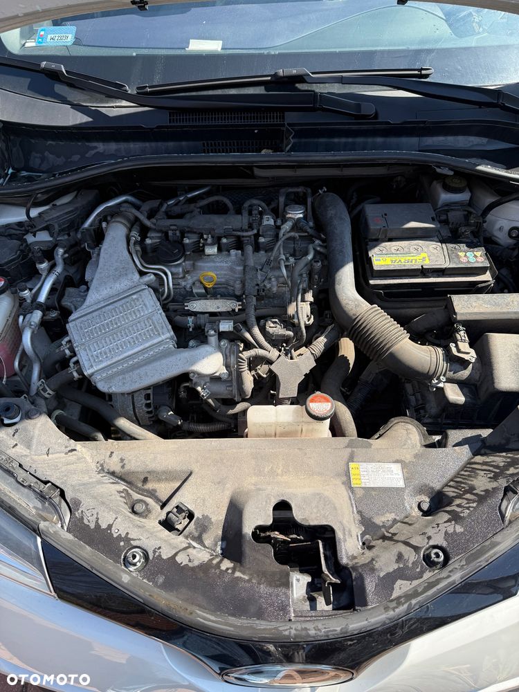 Toyota C-HR 1.2 T Dynamic - 11