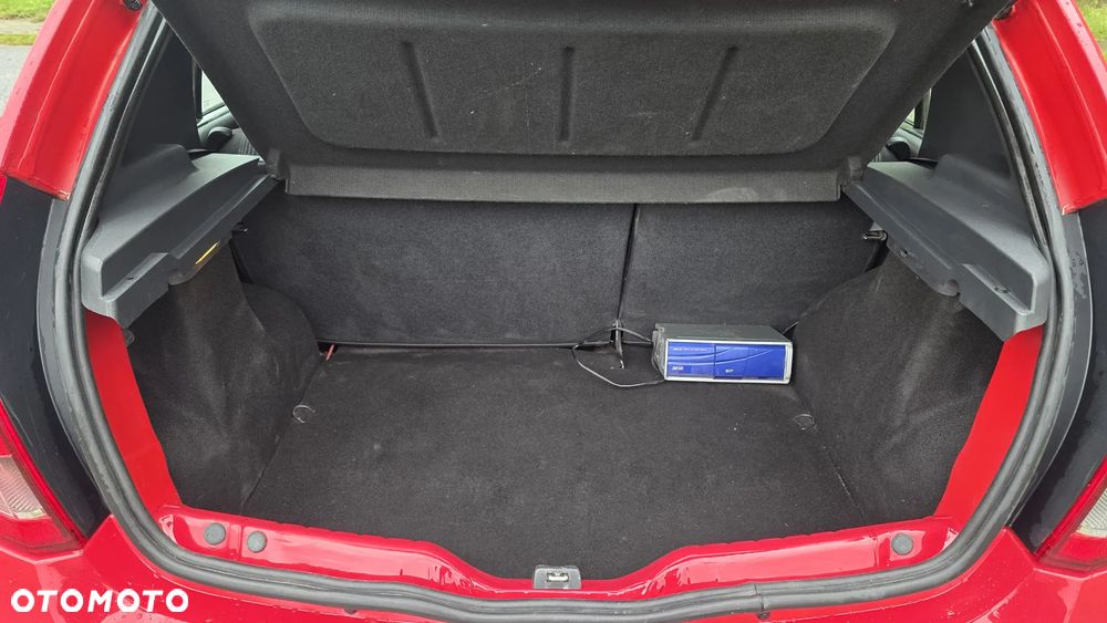 Dacia Sandero 1.6 MPI Laureate - 15