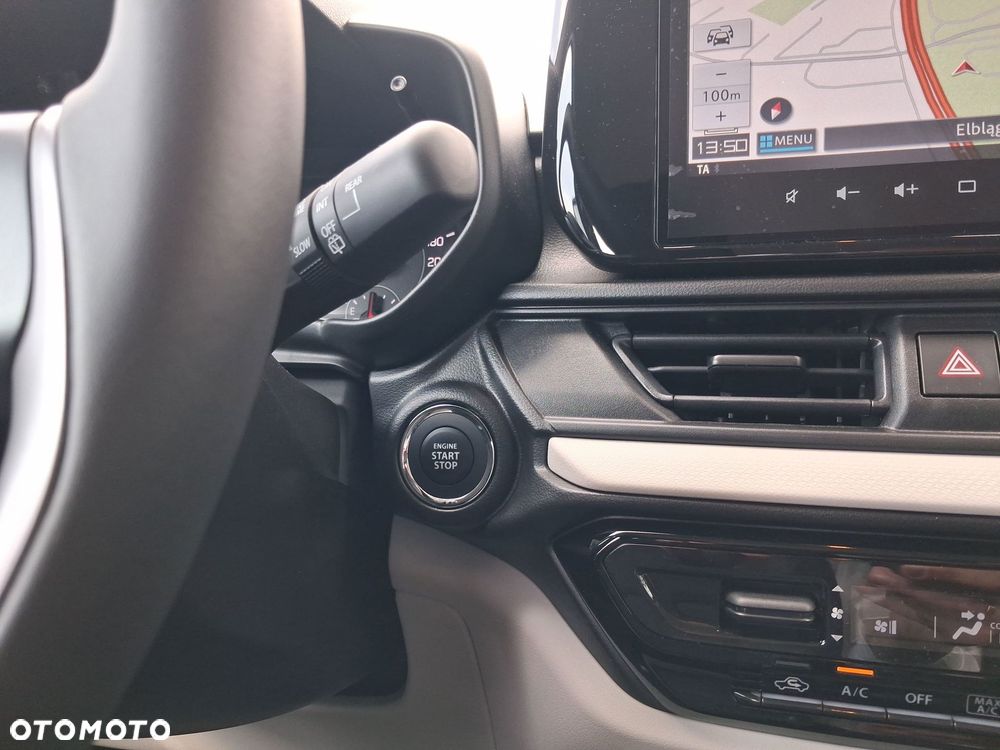 Suzuki Swift 1.2 Dualjet SHVS Premium Plus CVT - 38