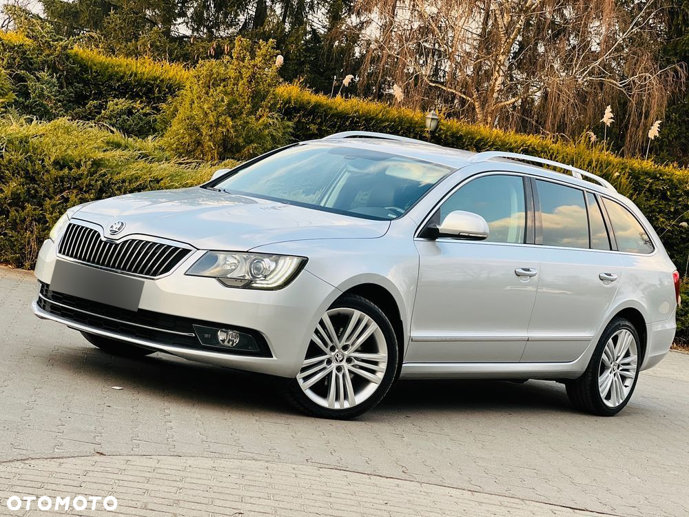 Skoda Superb 2.0 TDI DSG Exclusive - 20