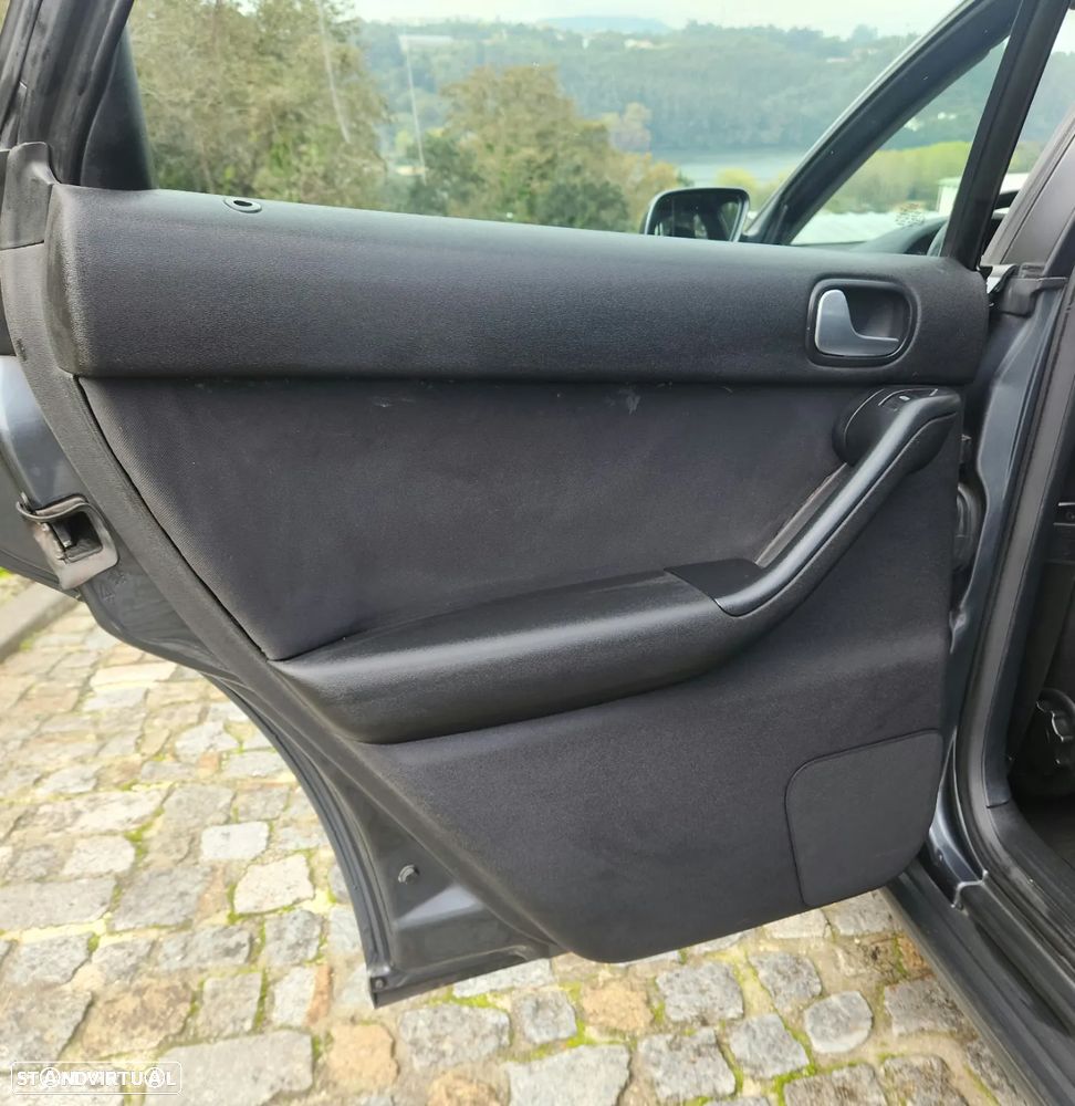 Audi A3 1.6 Sport 16 - 17