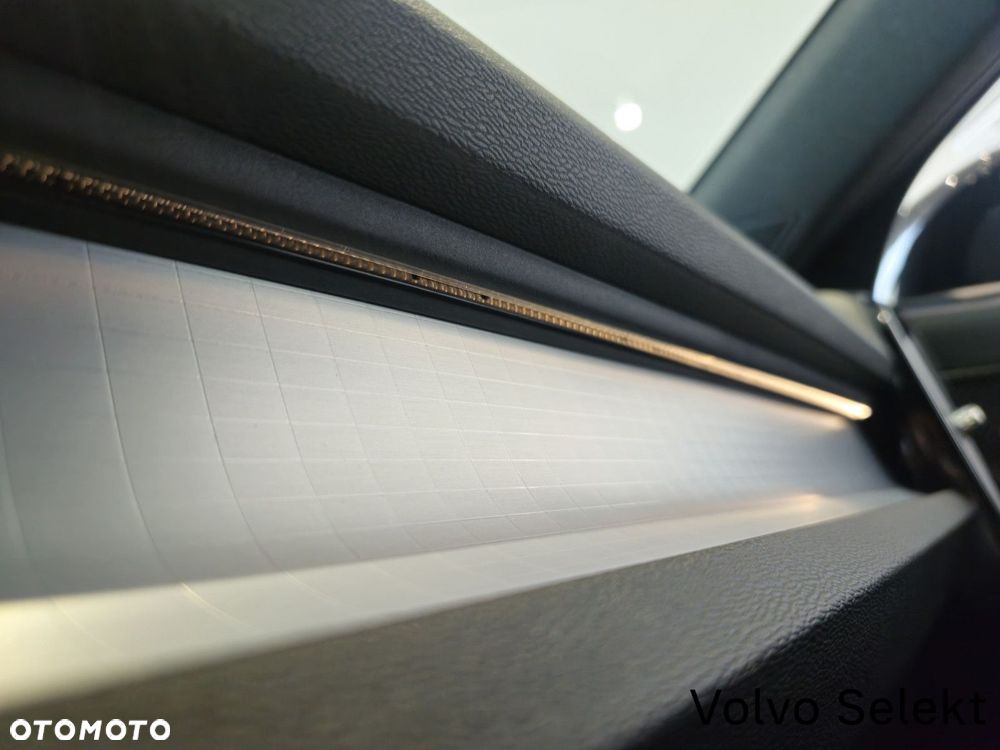 Volvo XC 40 - 33