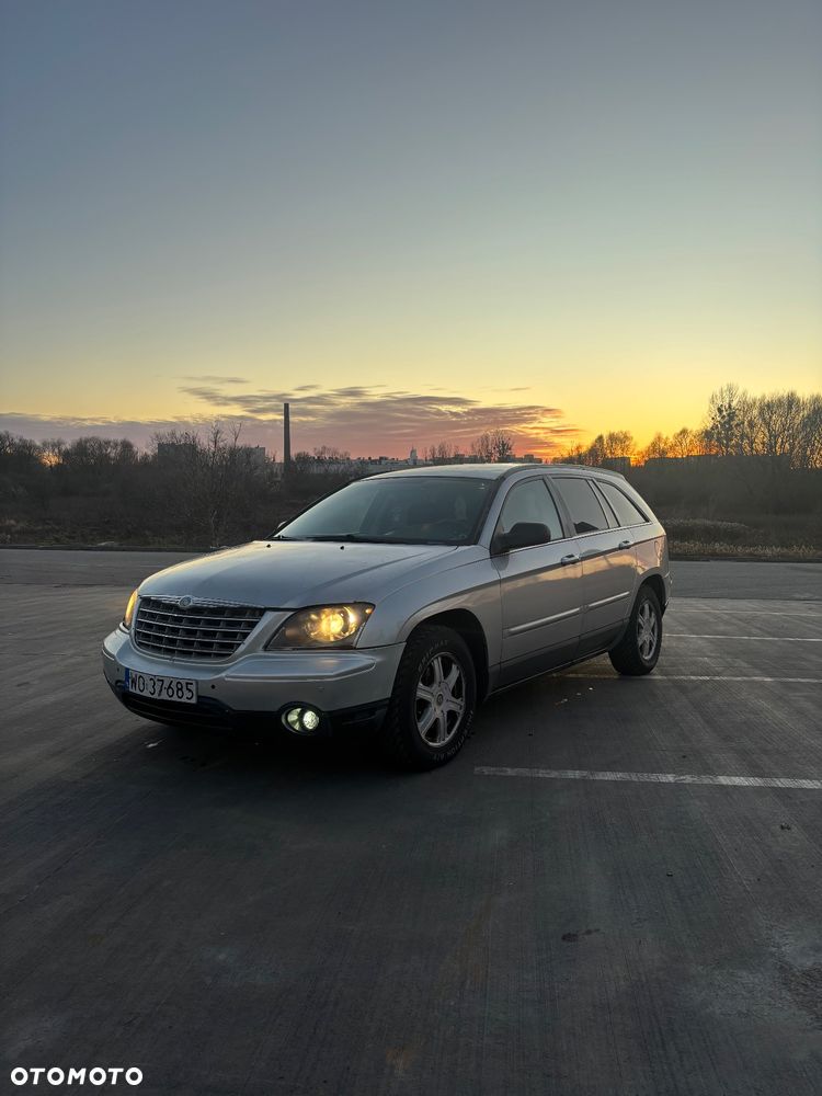 Chrysler Pacifica - 1
