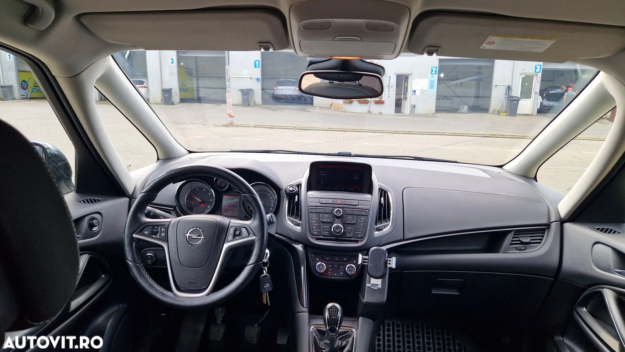 Opel Zafira Tourer 1.6 CDTI ecoFLEX Start/Stop Business Edition - 17