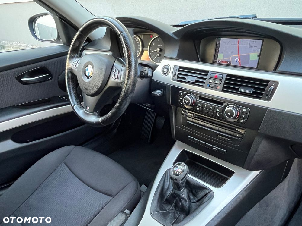 BMW Seria 3 318i Edition Lifestyle - 18