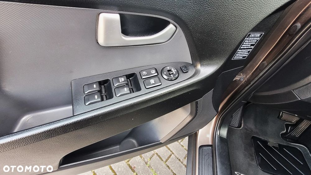 Kia Sportage 2.0 CRDI 184 4WD Automatik Spirit - 21