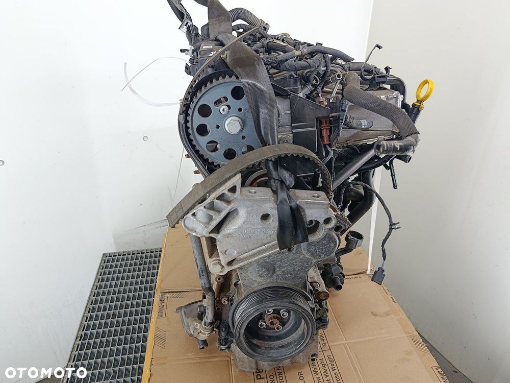 SILNIK VW GOLF VII DGT 1.6 TDI - 8