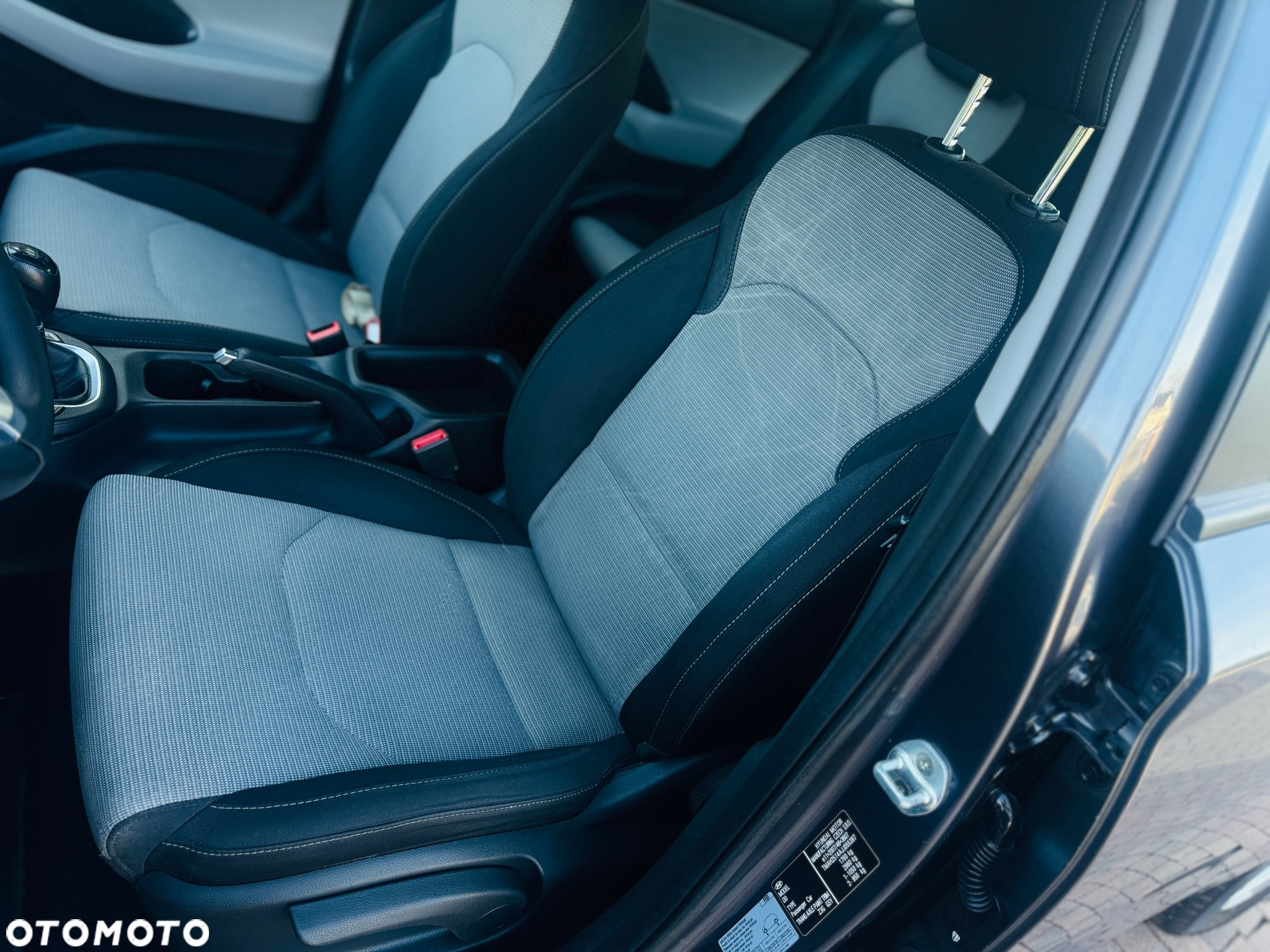 Hyundai i30 1.4 Premiere Comfort - 5