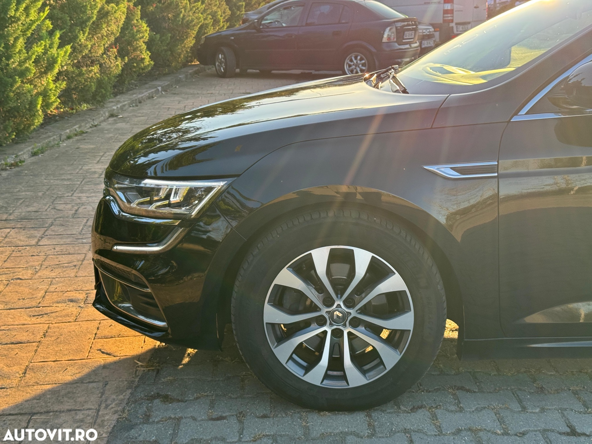 Renault Talisman Grandtour BLUE dCi 160 EDC BUSINESS EDITION - 17