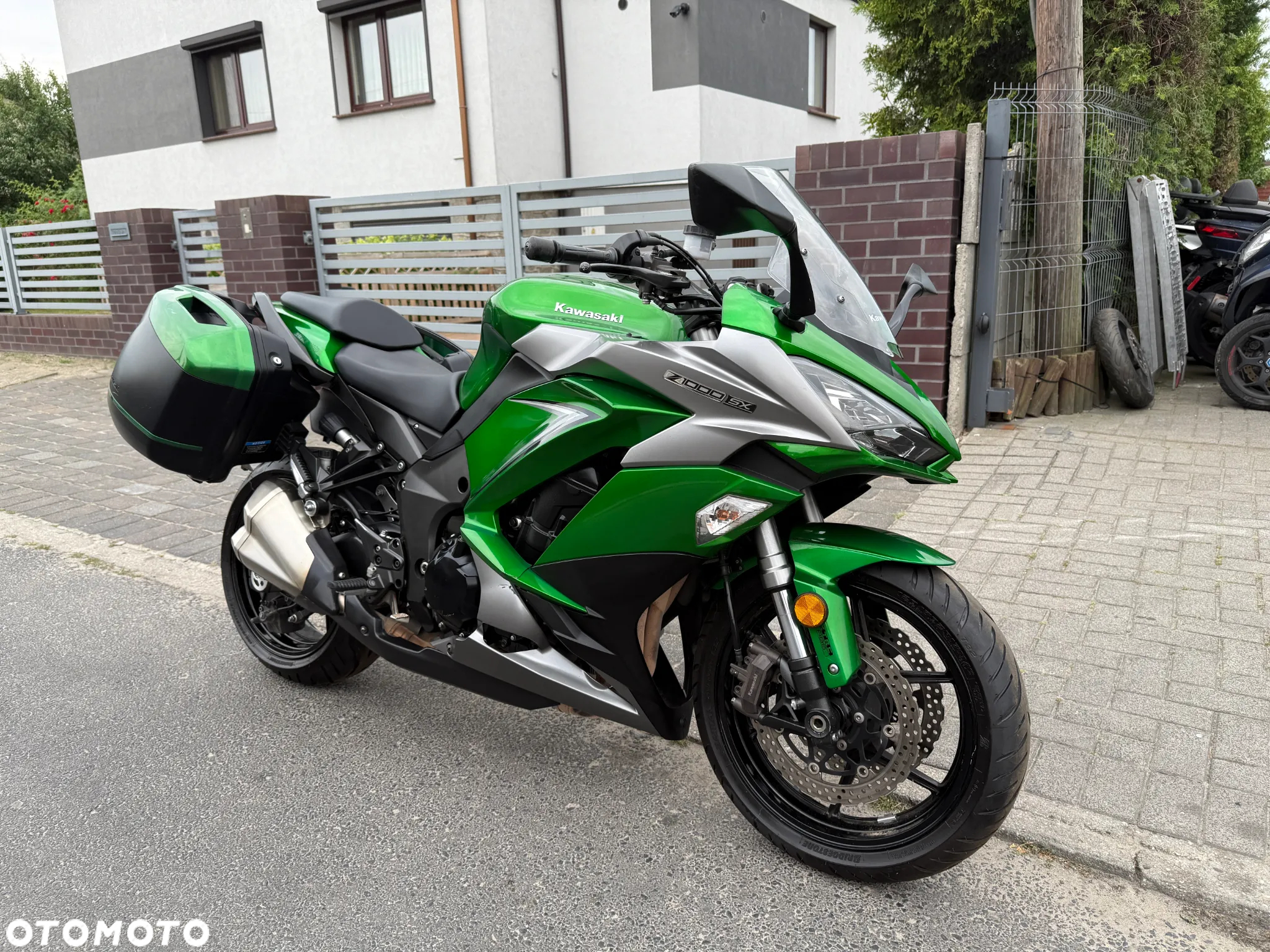 Kawasaki Ninja 1000 SX - 18