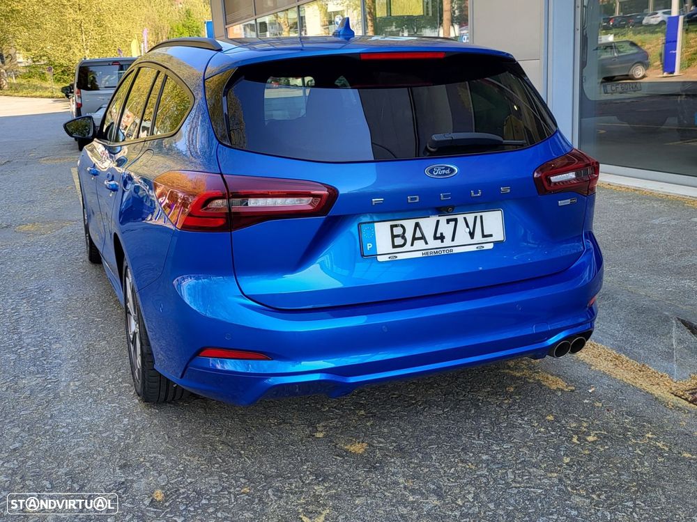 Ford Focus SW 1.0 EcoBoost MHEV ST-Line X - 6