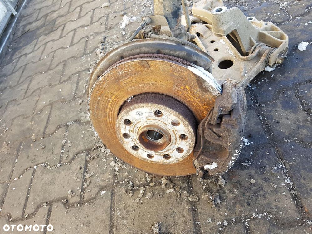 VW GOLF 5 V PLUS 05-08r 1.4 TSI AMORTYZATOR WAHACZ ZWROTNICA PRAWA PRZÓD - 2