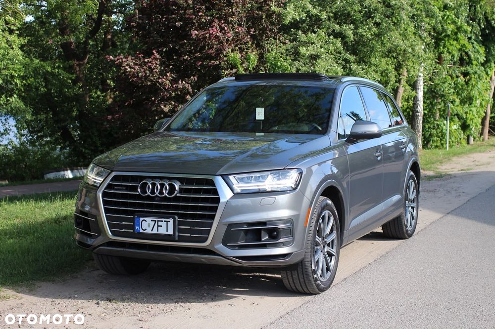 Audi Q7 - 35