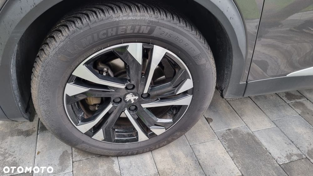Peugeot 2008 BlueHDi 130 EAT8 Allure Pack - 20