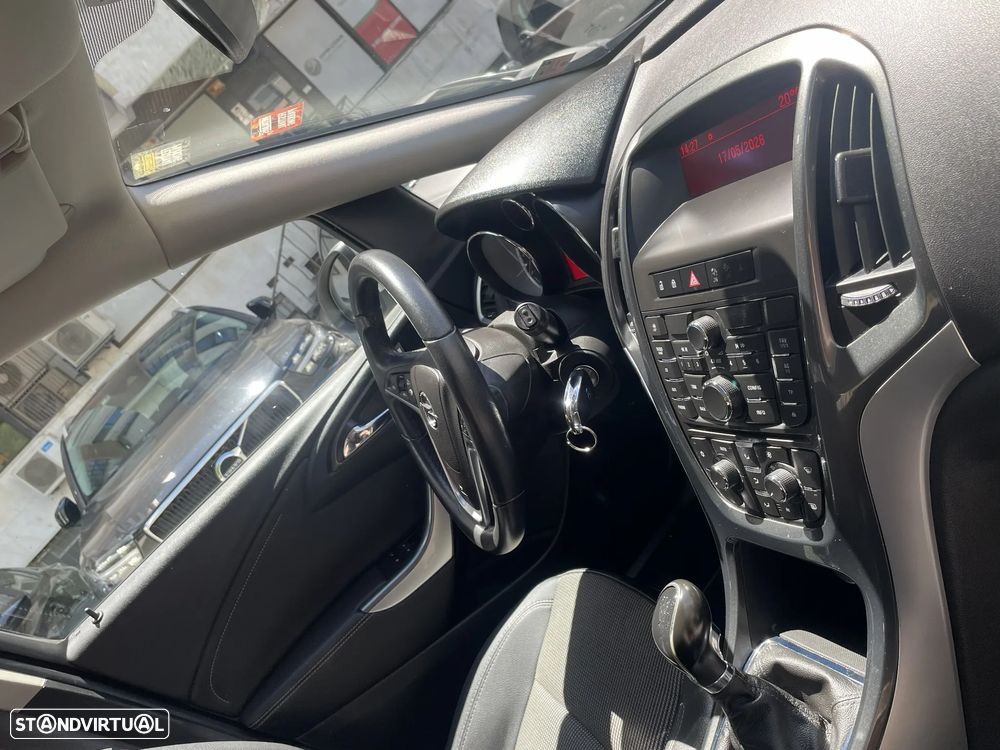 Opel Astra 1.7 CDTI DPF Active - 21
