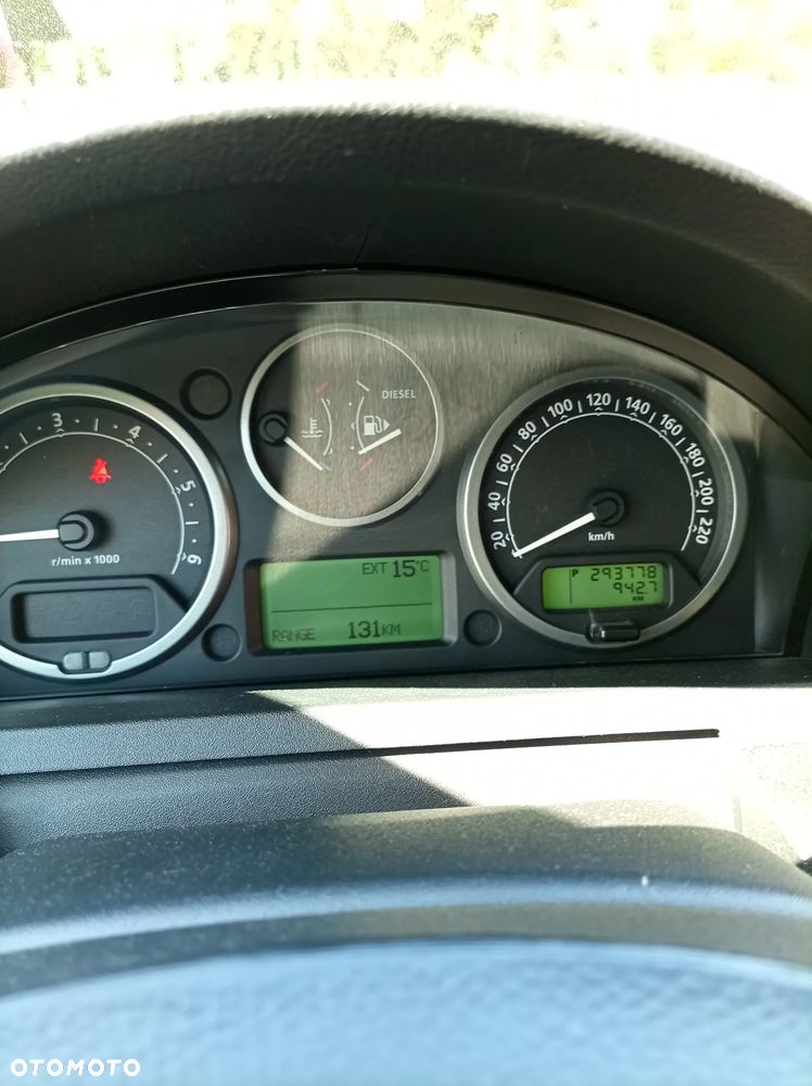 Land Rover Discovery TD V6 HSE - 5
