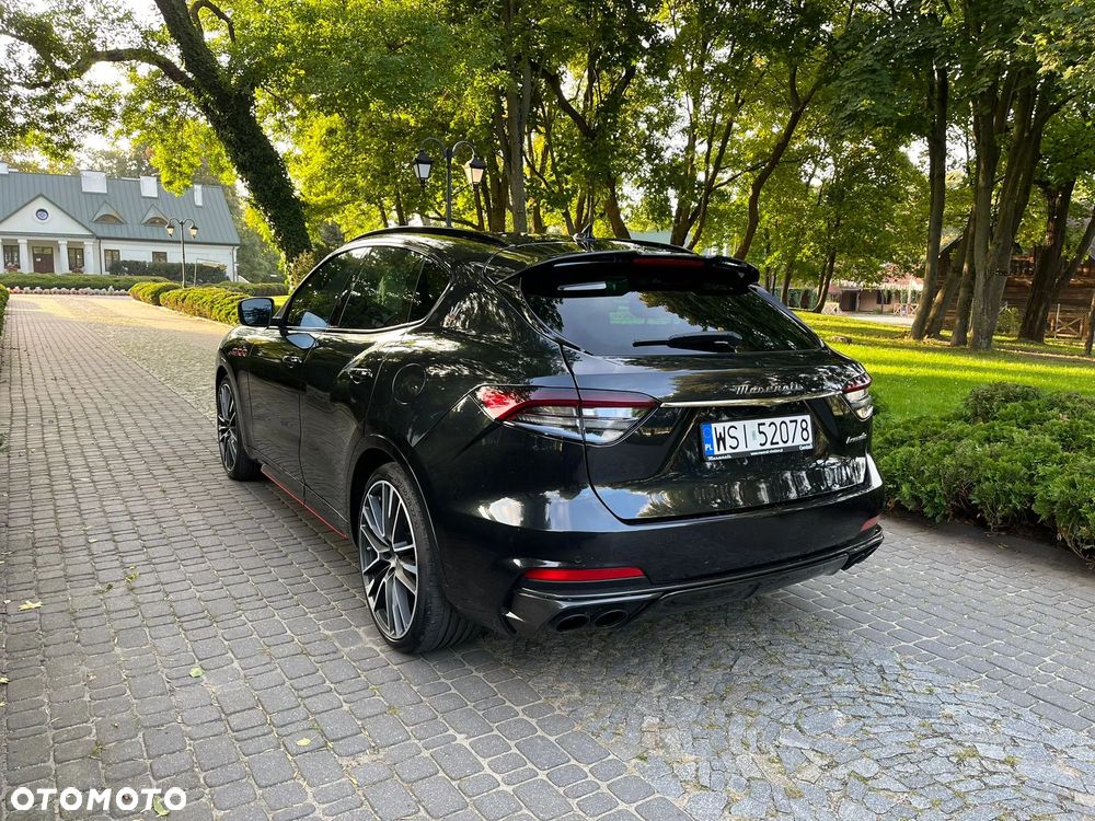 Maserati Levante Trofeo - 10