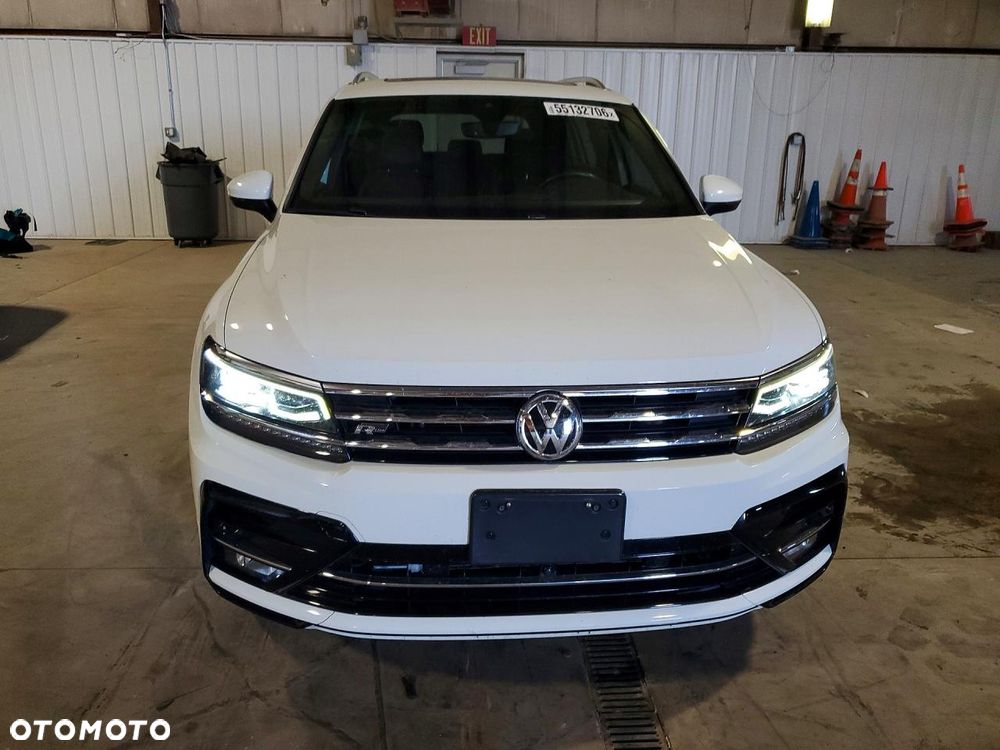 Volkswagen Tiguan - 2