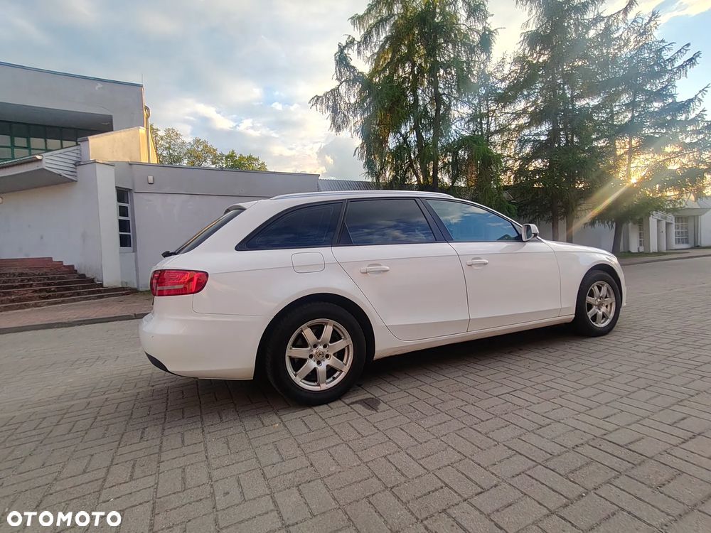 Audi A4 Avant - 3