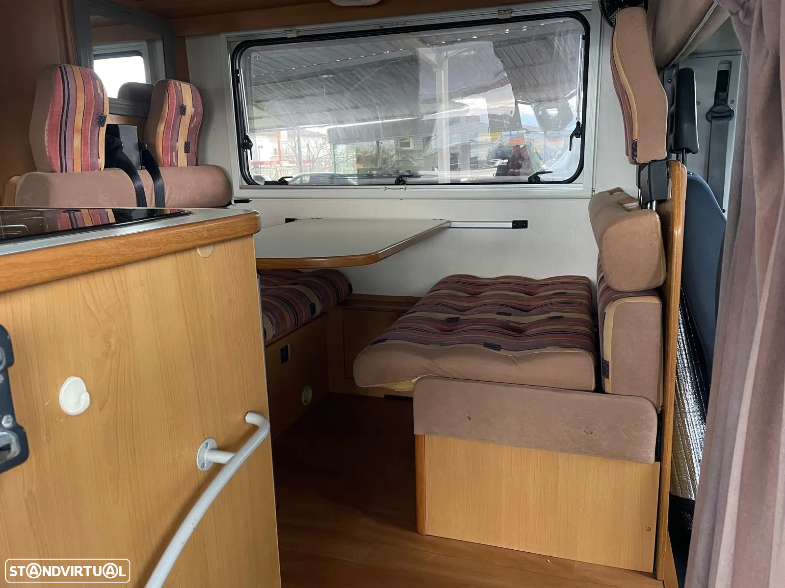 CI International Elliot 10 - Autocaravana - 20