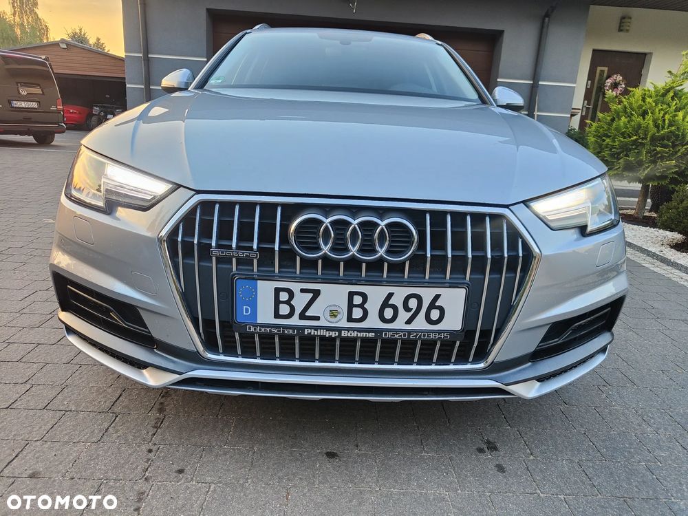 Audi A4 Allroad 2.0 TFSI S tronic - 36