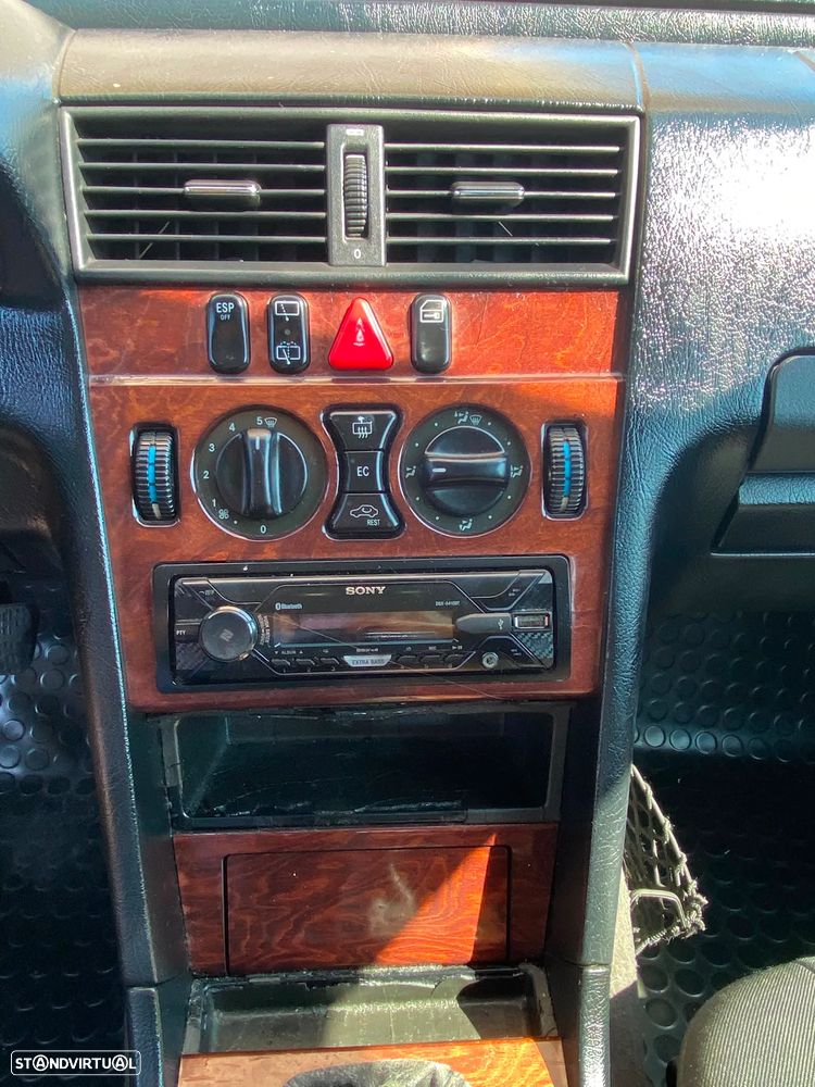 Mercedes-Benz C 200 CDi Classic - 9
