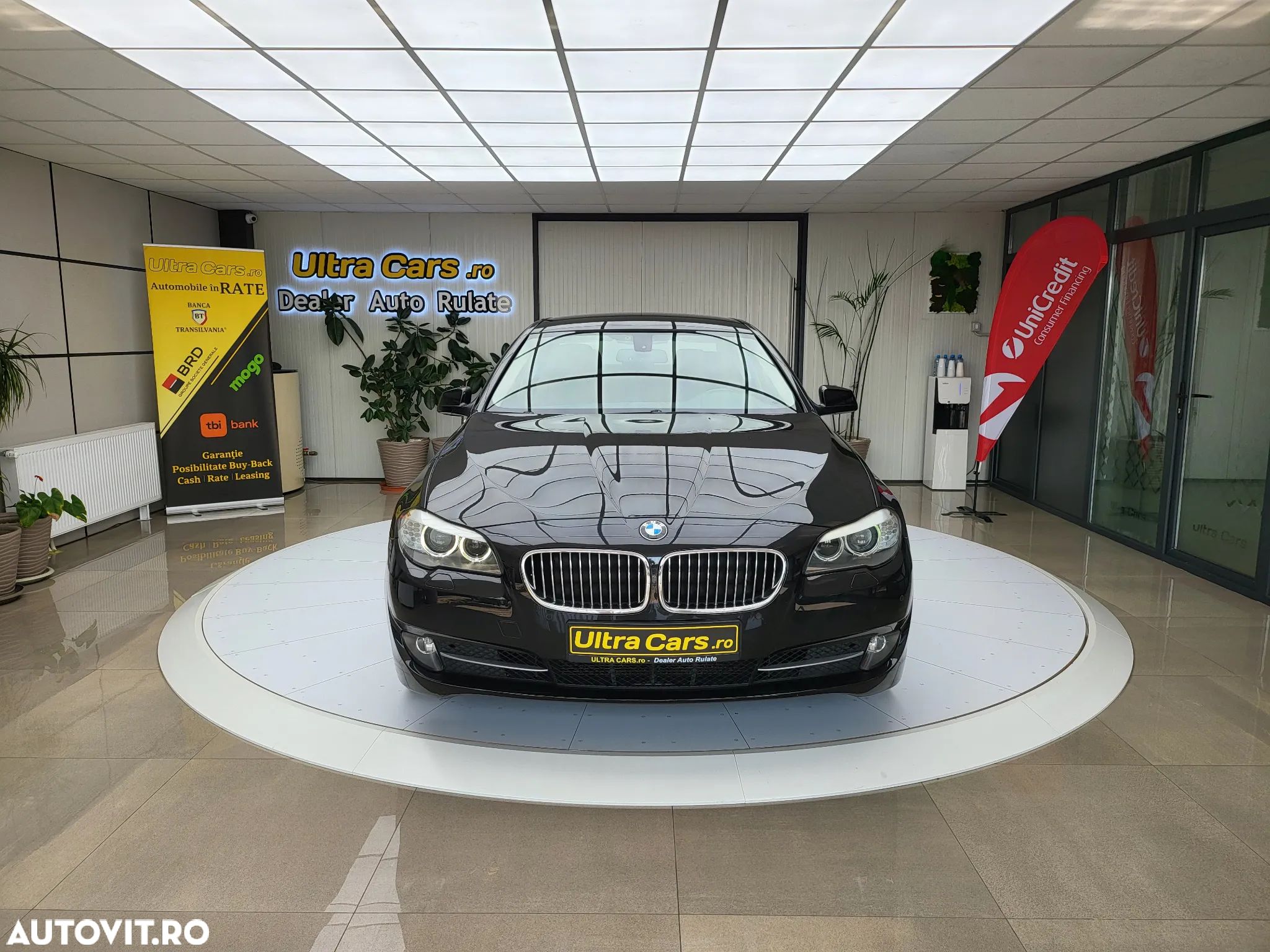 BMW Seria 5 520d Aut. - 1