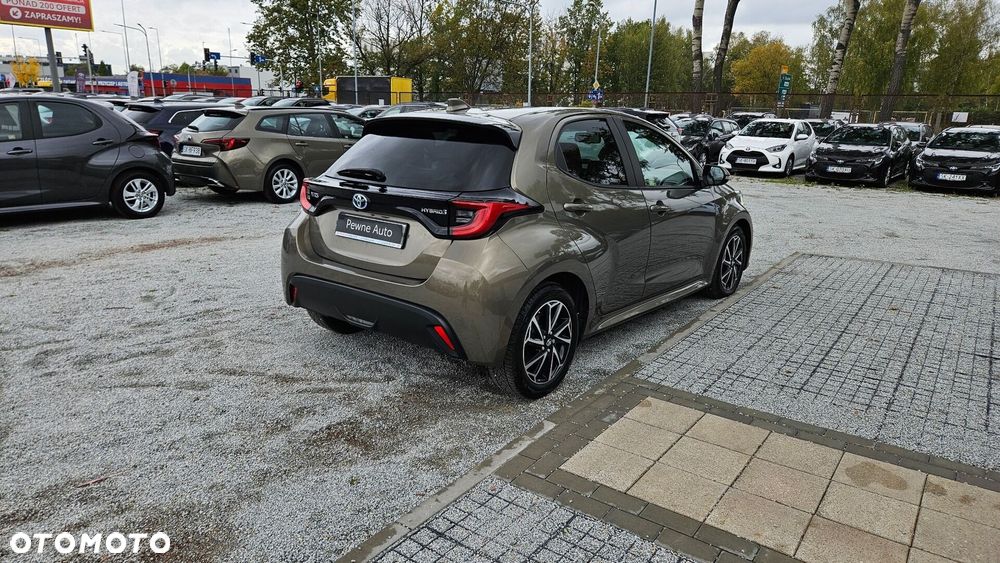 Toyota Yaris Hybrid 1.5 Comfort - 16
