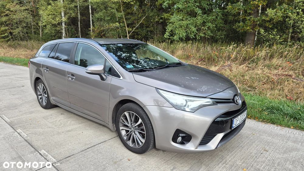 Toyota Avensis 1.8 Prestige - 7