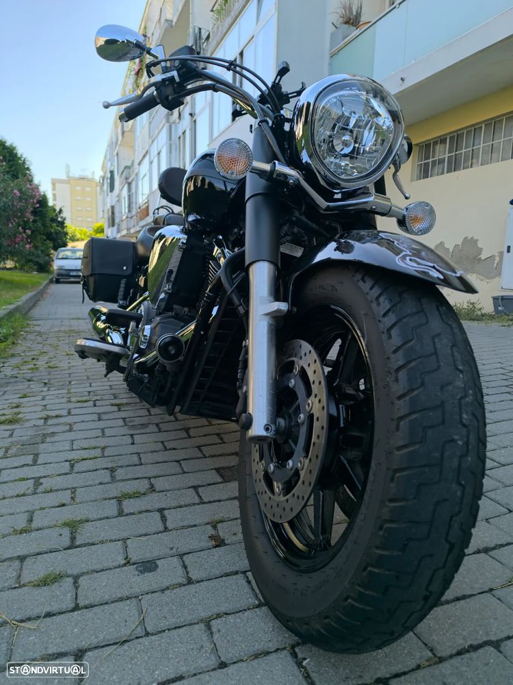 Yamaha XVS 1300 Midnight - 1