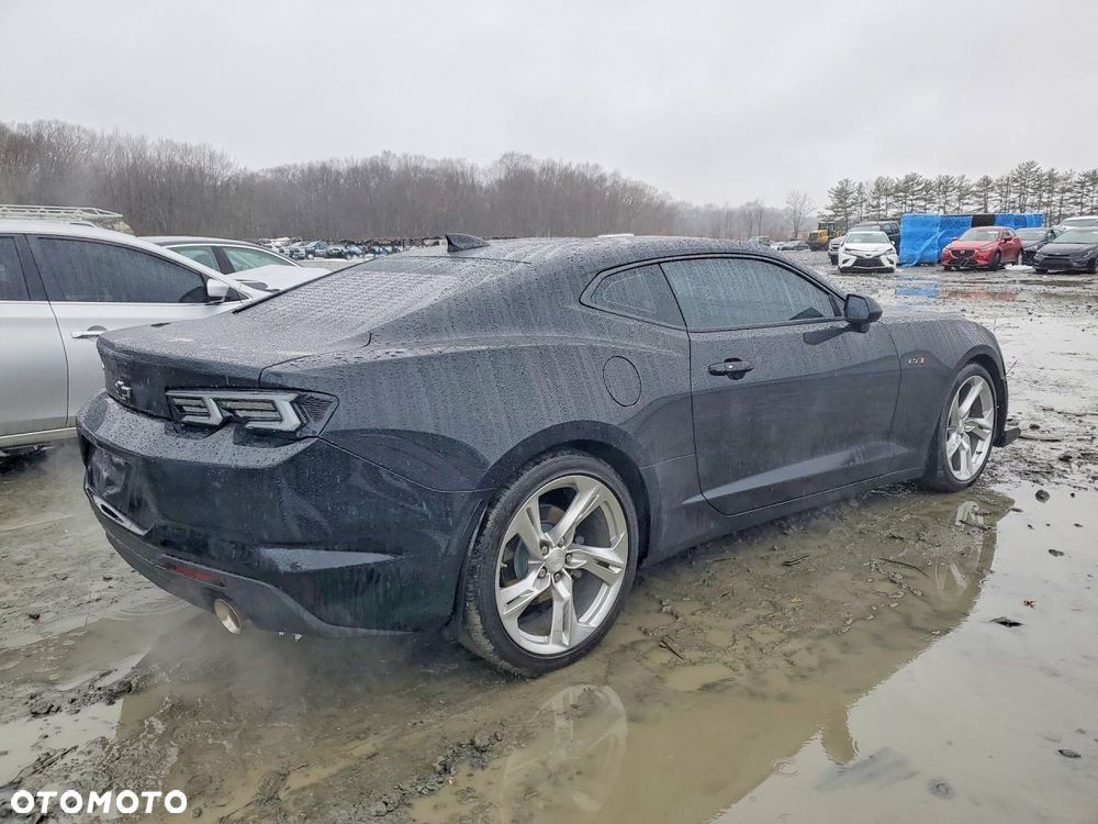 Chevrolet Camaro - 4