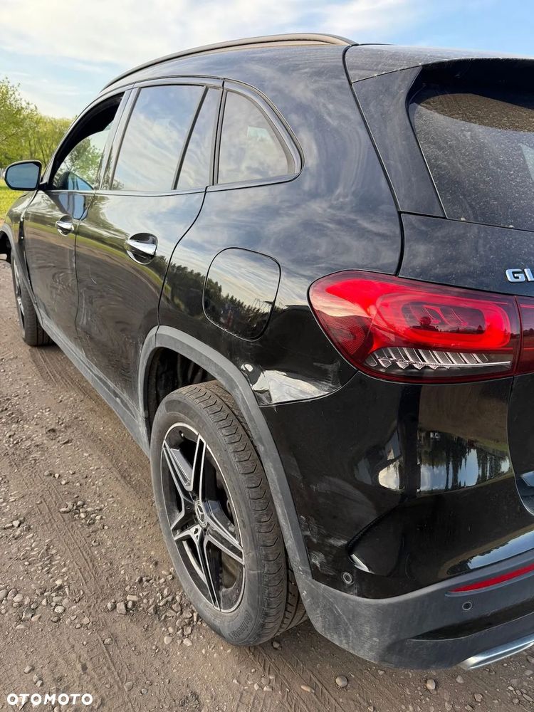 Mercedes-Benz GLA 250 4-Matic AMG Line - 14