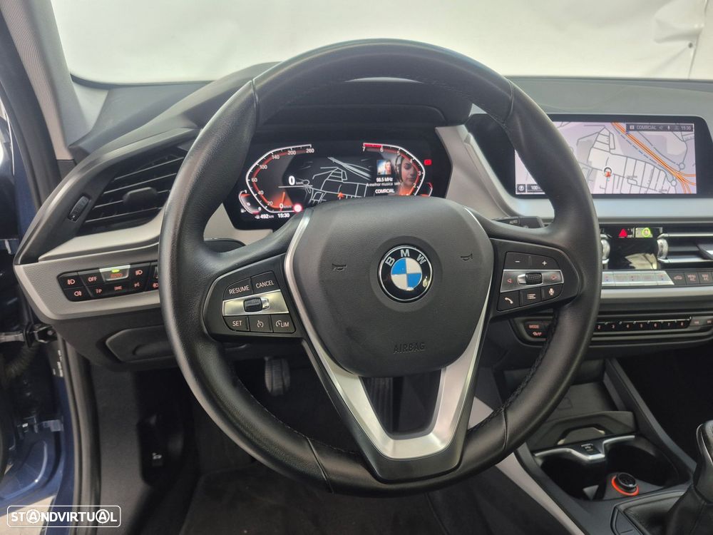 BMW 116 i Line Sport - 11