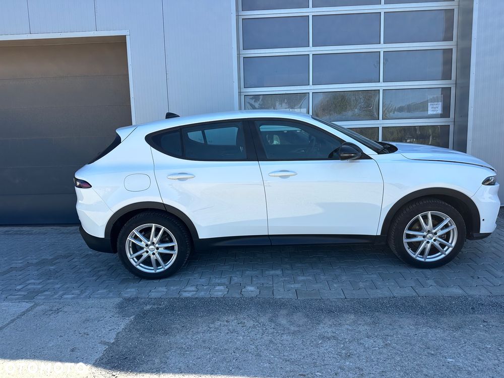 Alfa Romeo Tonale 1.5 T4 GSE mHEV Super DCT - 32