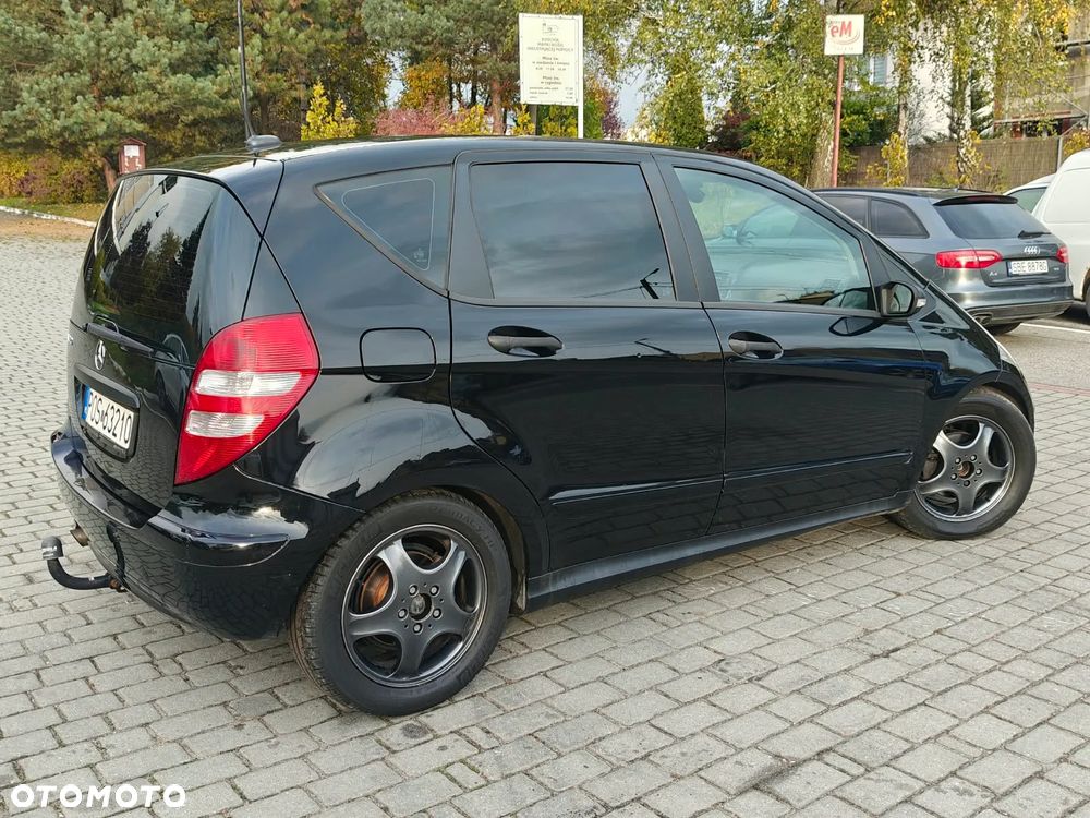 Mercedes-Benz Klasa A 160 CDI Elegance DPF - 24