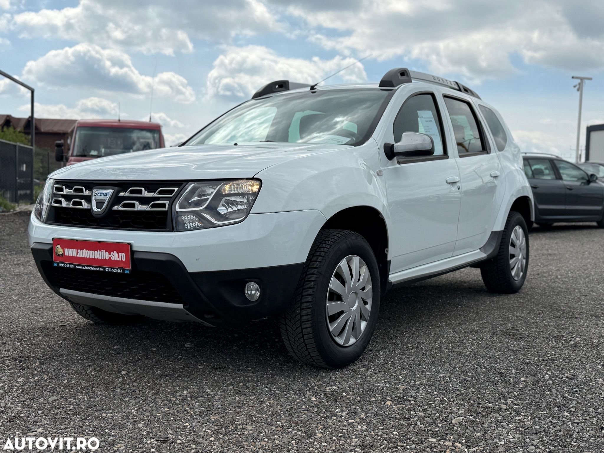 Dacia Duster 1.5 dCi 4x2 Ambiance - 1