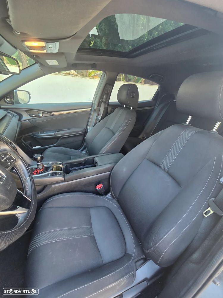Honda Civic 1.0 i-VTEC Comfort - 8