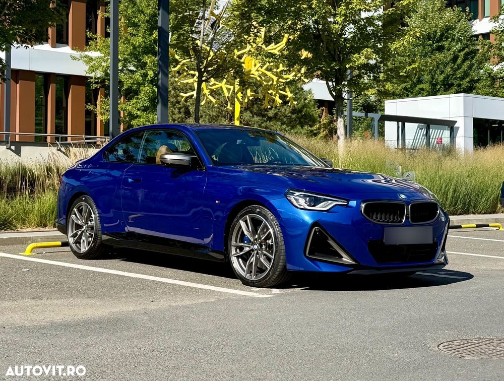 BMW M2 M240i xDrive AT - 1