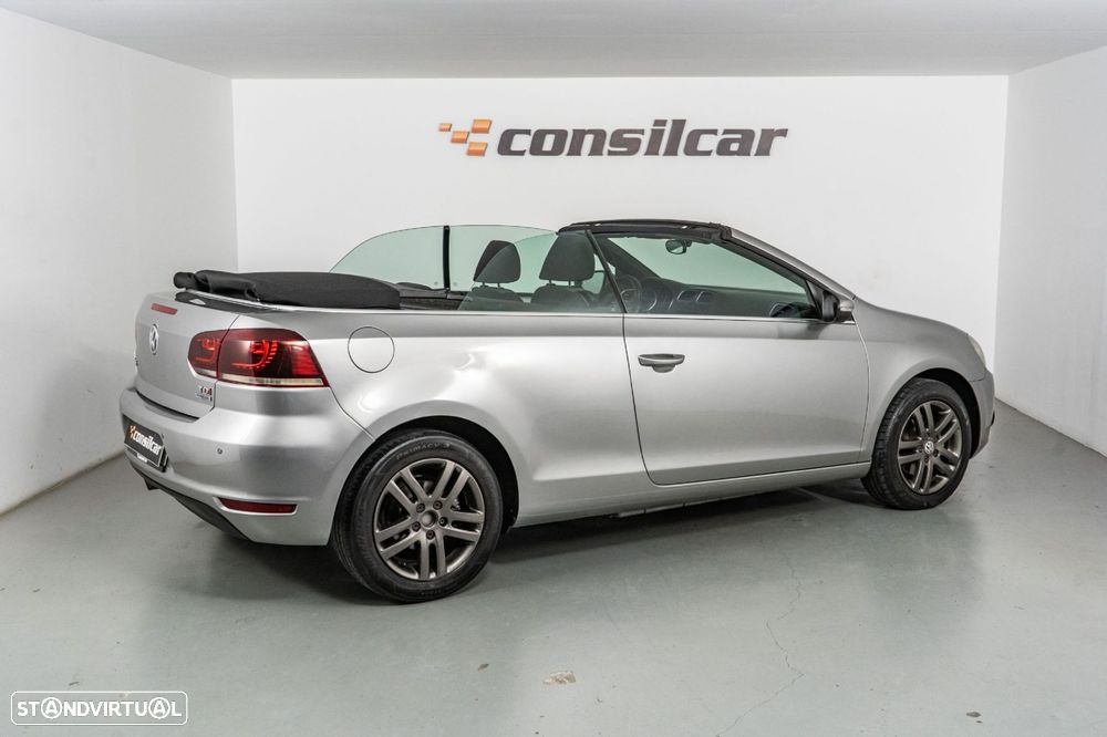VW Golf Cabriolet 1.6 TDi BlueMotion - 12