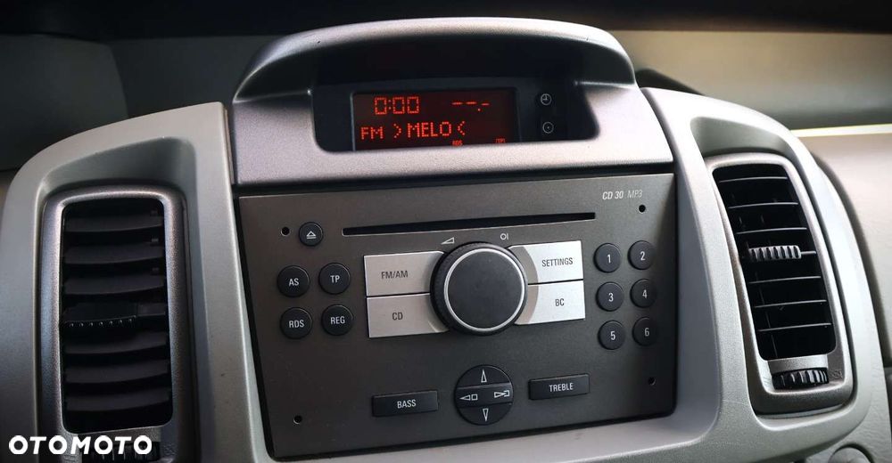 Opel Vivaro - 29