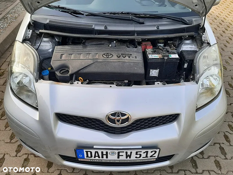 Toyota Yaris 1.33 Sol - 34