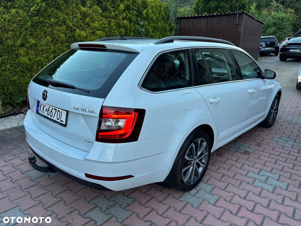 Skoda Octavia 2.0 TDI 4x4 L&K DSG - 36