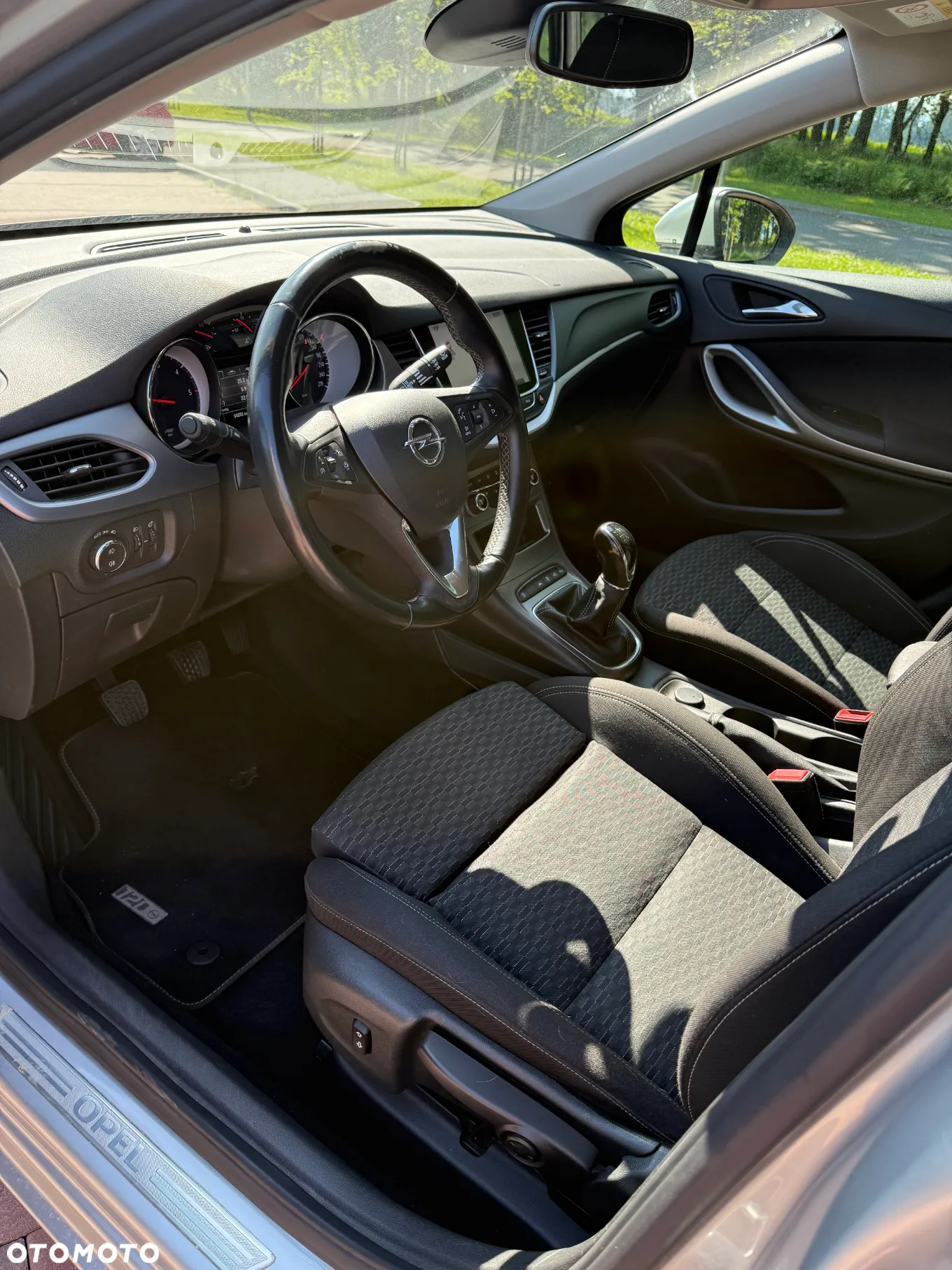Opel Astra 1.6 D Start/Stop 120 Jahre - 7