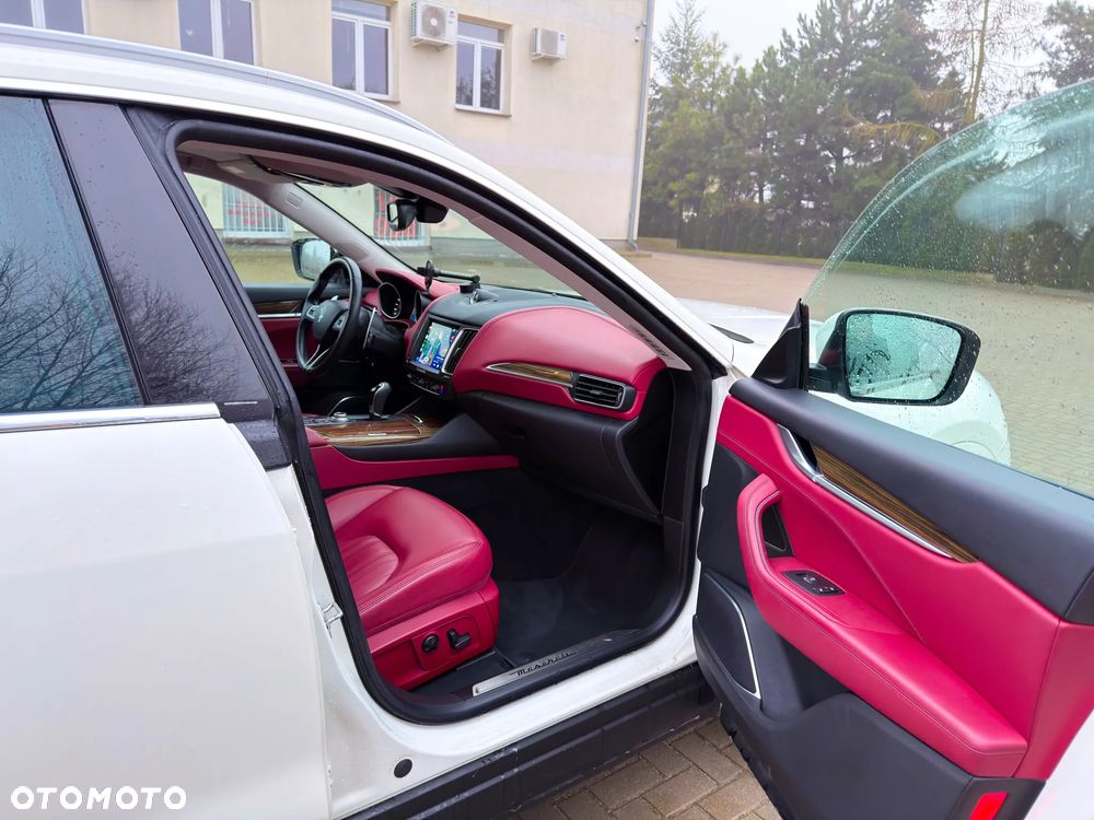 Maserati Levante S Q4 - 20