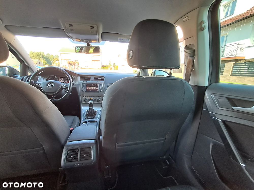 Volkswagen Golf 2.0 BlueTDI Highline - 28