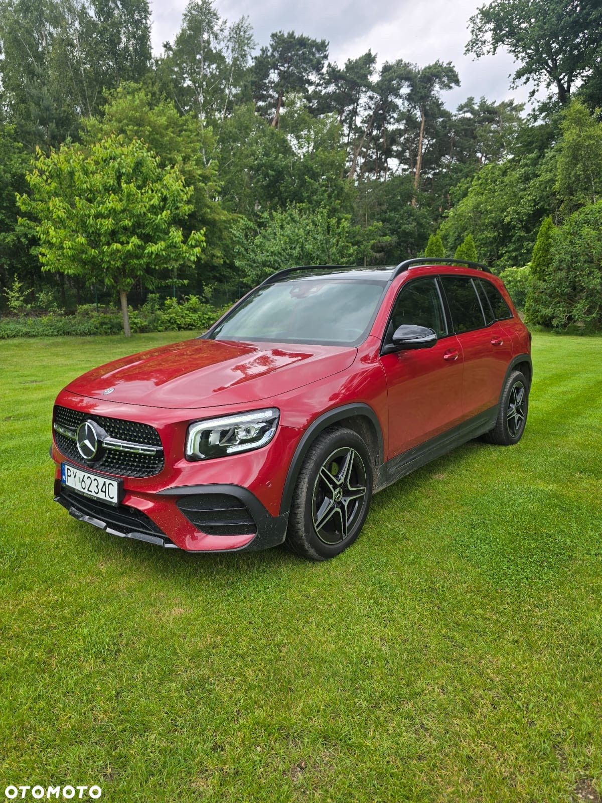Mercedes-Benz GLB - 1