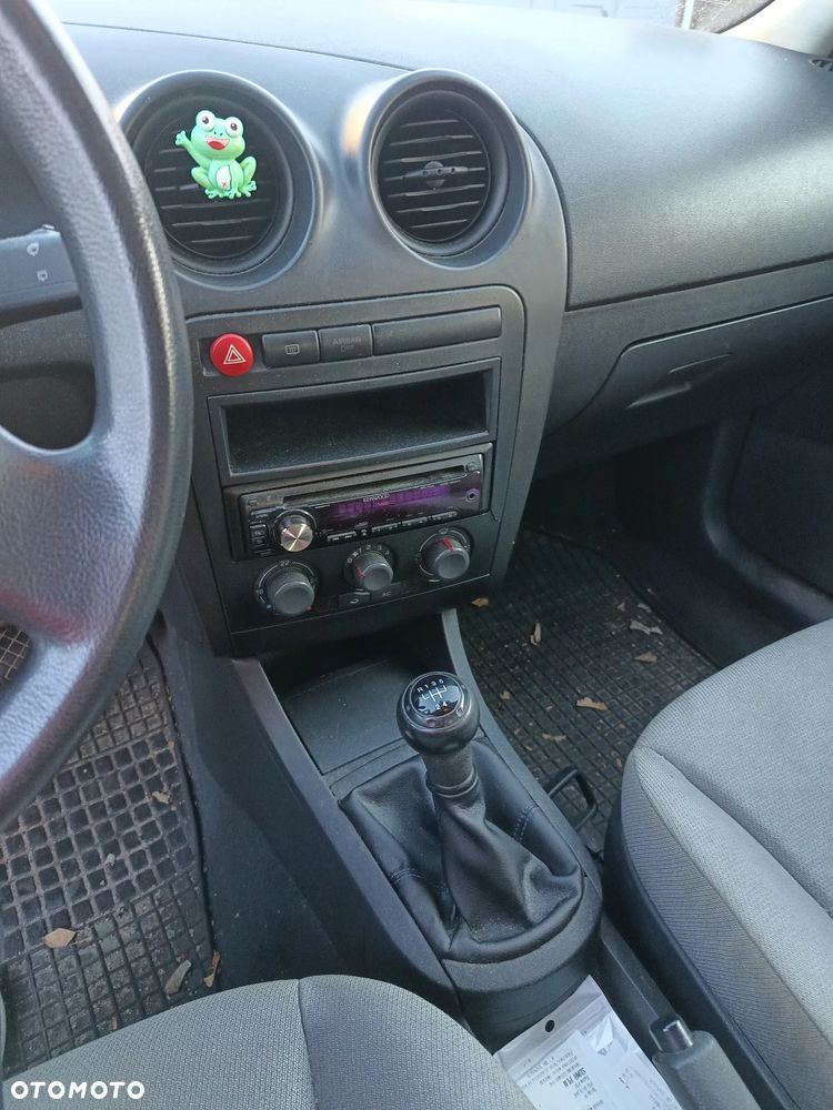 Seat Ibiza - 8