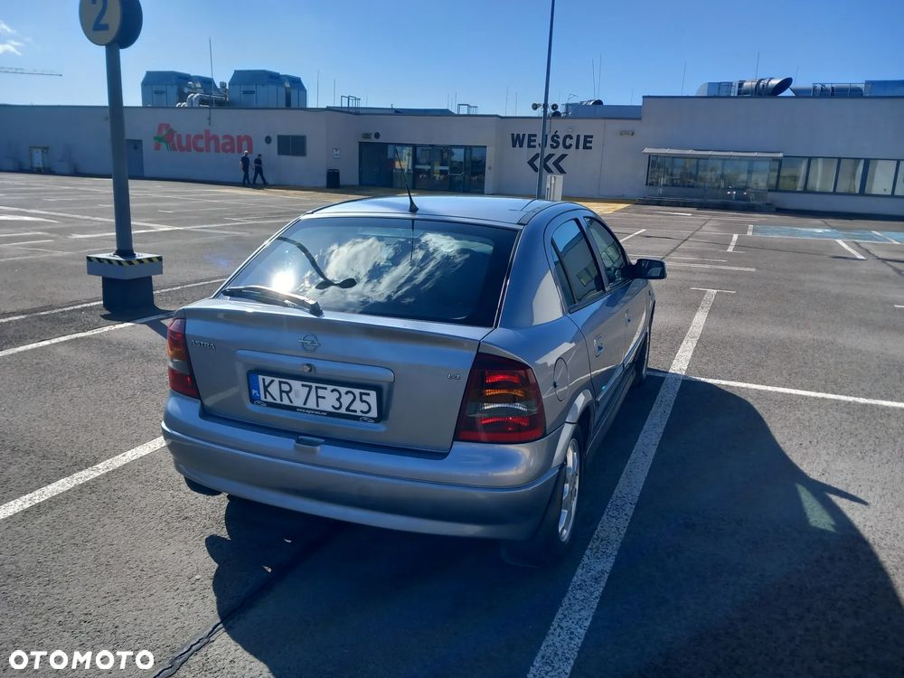 Opel Astra - 3